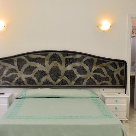 Affittacamere Da Angela Villasimius Buitenkant foto