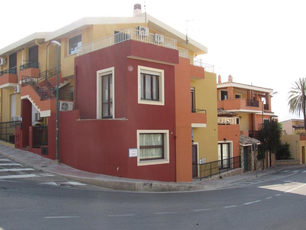 Affittacamere Da Angela Villasimius Buitenkant foto